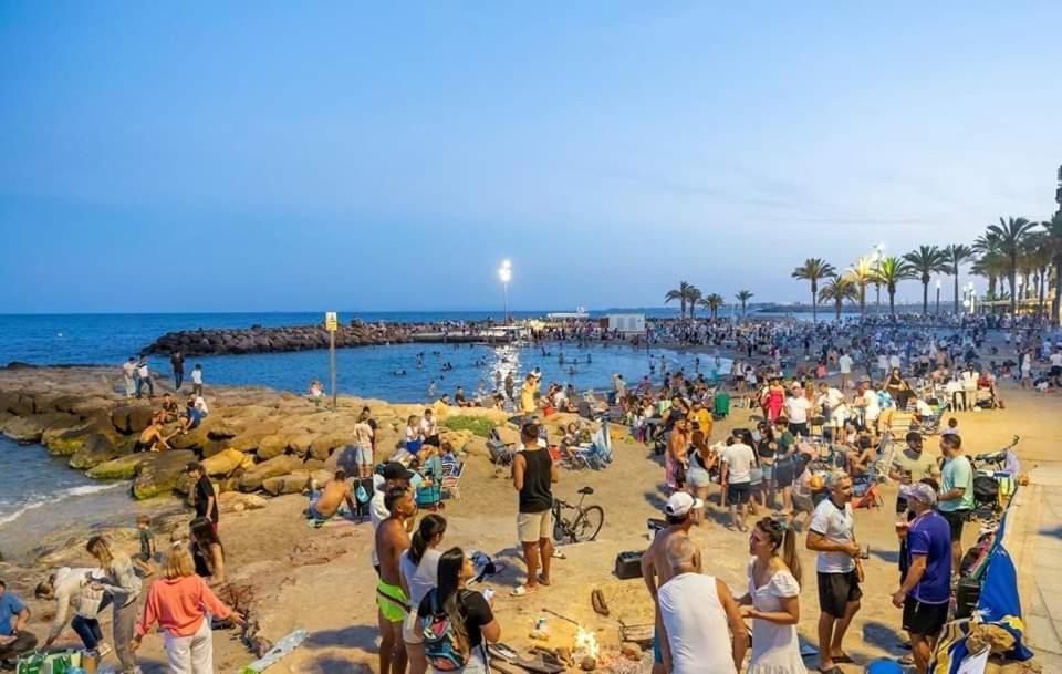 Sea View Luxury Apartment Victoria Torrevieja Luaran gambar